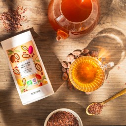 Infusion de cosses de cacao bio et équitables issues d'une chocolaterie Bean-to-bar